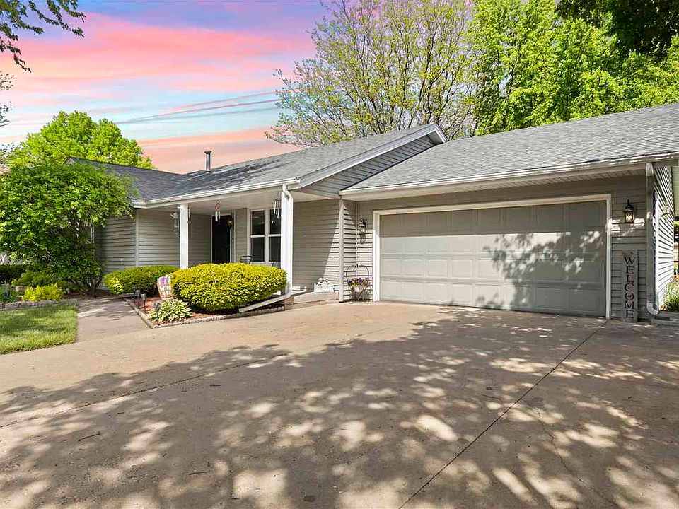 1st image of 10037 Asbury Ln