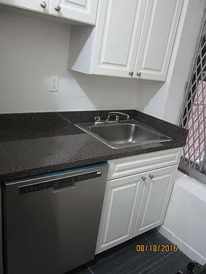 Rented by JR Properties, LTD | media 4