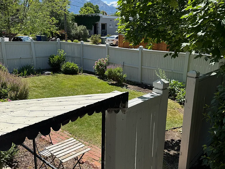 Nicely landscaped yard
