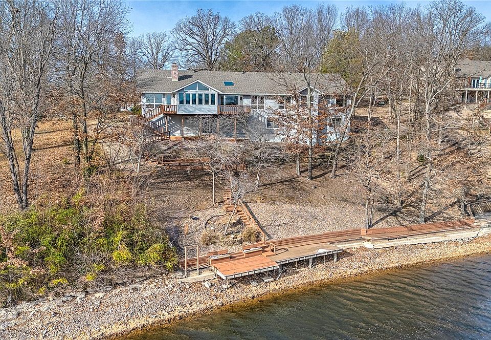 1st image of 7 Heatherbrooke Ln
