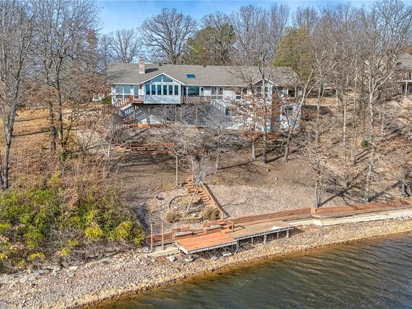 7 Heatherbrooke Ln, Bella Vista, AR 72715