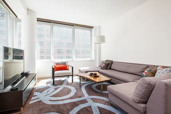 Rented by Douglas Elliman | media 13