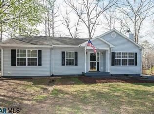 24 Seminole Trl, Palmyra, VA 22963