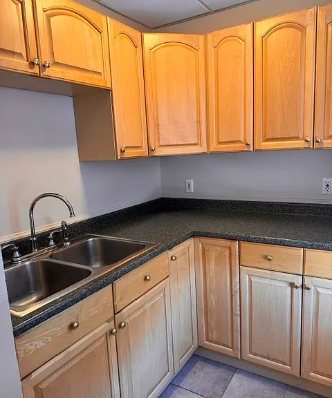 595 Armistice Blvd #2 — Photo 2