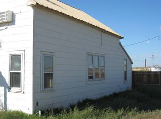 4050 Old Hondo Channel Rd, Roswell, NM 88203