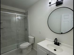 61 Colony St FLOOR 2, Meriden, CT 06451