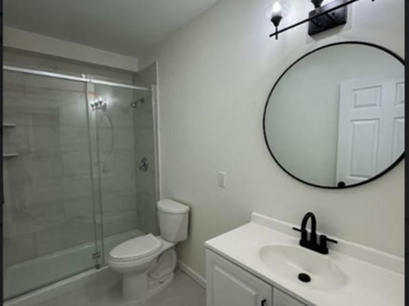 61 Colony St Floor 2