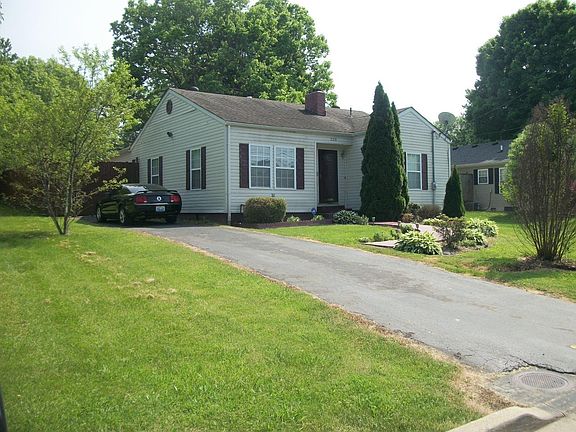 2nd image of 228 Winn St