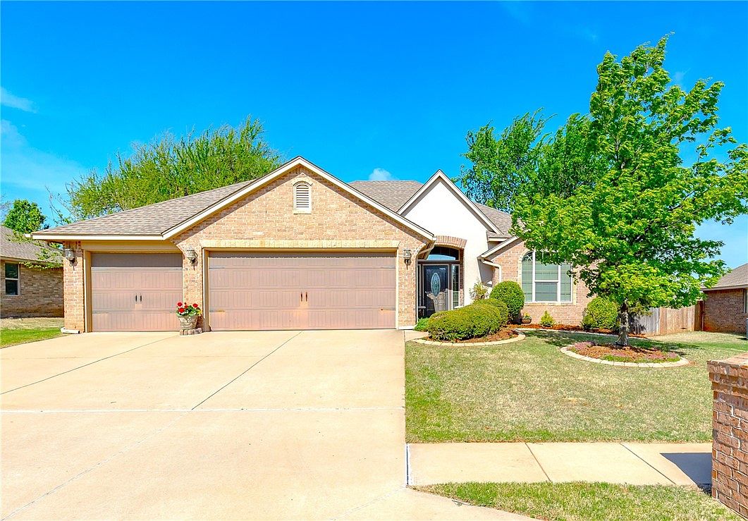 5001 Kelly Lakes Dr, Edmond, OK 73025 Zillow