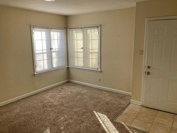 Entrance & living room