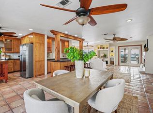 557 Pompano St, Bayou Vista, TX 77563