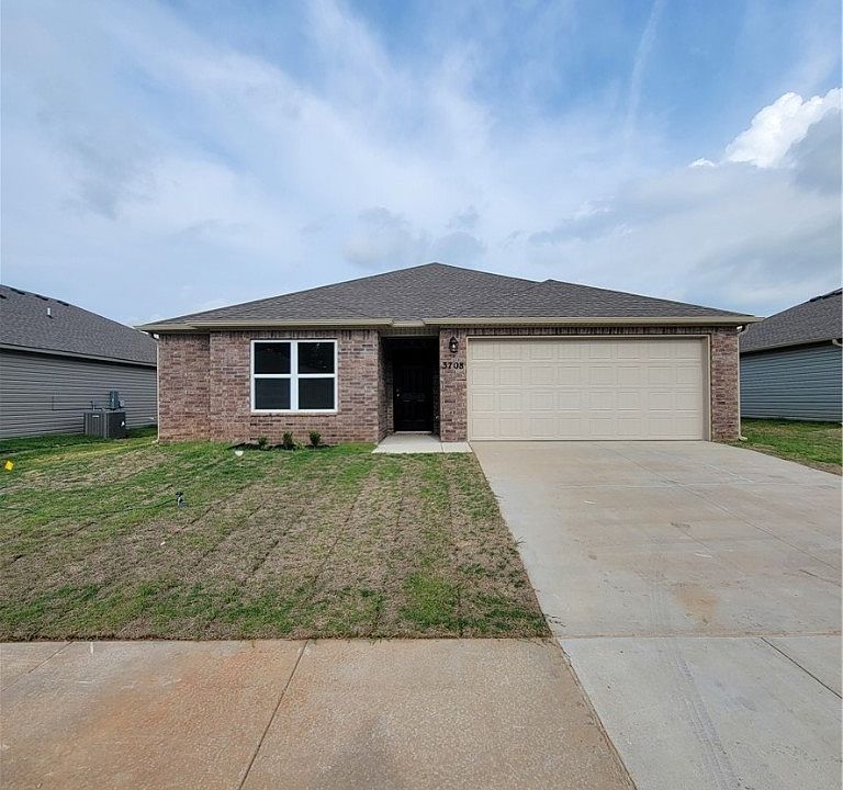 1st image of 3708 S 1st Pl