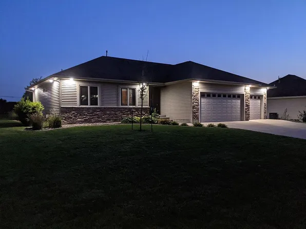 3107 SW 26th St, Ankeny, IA 50023