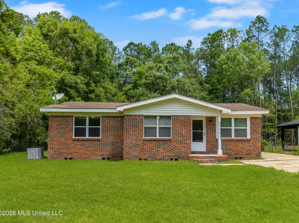 8900 Townsend Ter, Ocean Springs, MS 39564