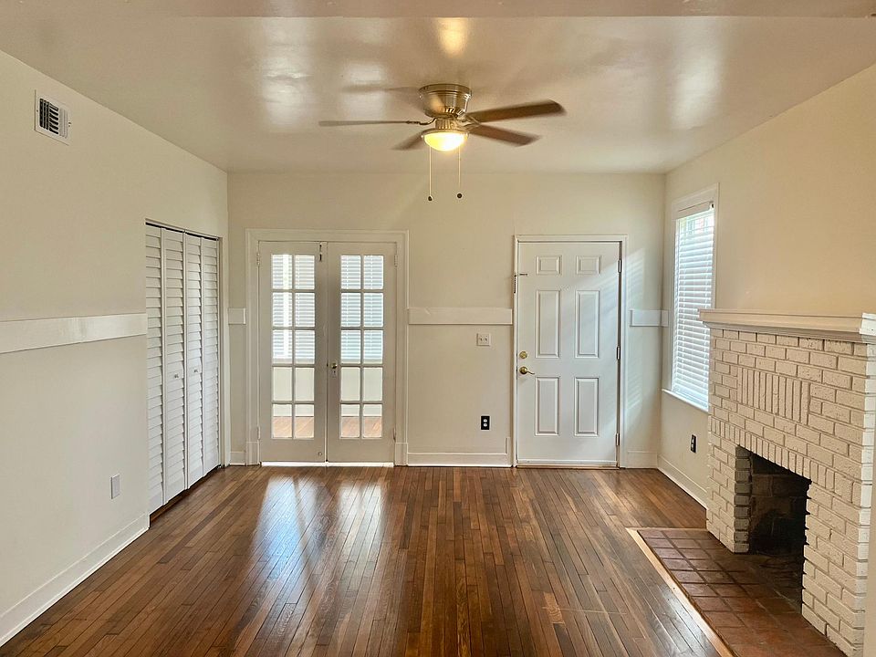 1st image of 2652 Dellwood Ave #2652
