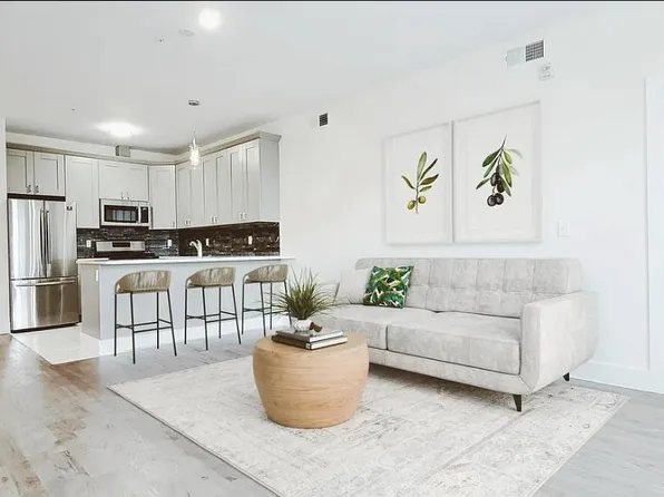 3294 Kennedy Boulevard image 1 of 11