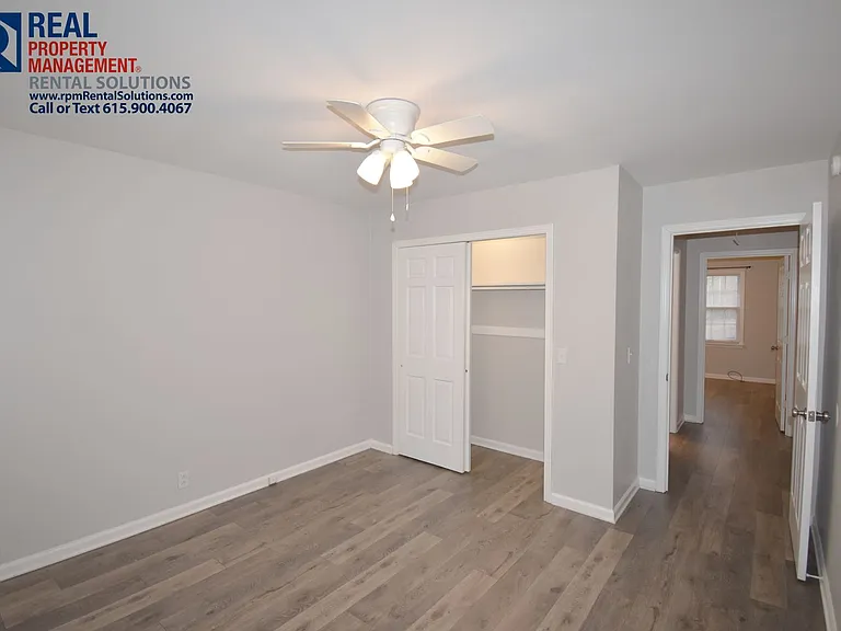 1003 W Clark Blvd — Photo 12