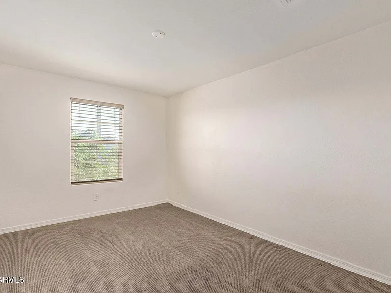 905 S Canal Dr #30 — Photo 17