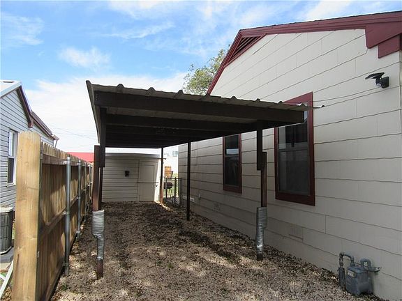 3rd image of 3002 S 10th St