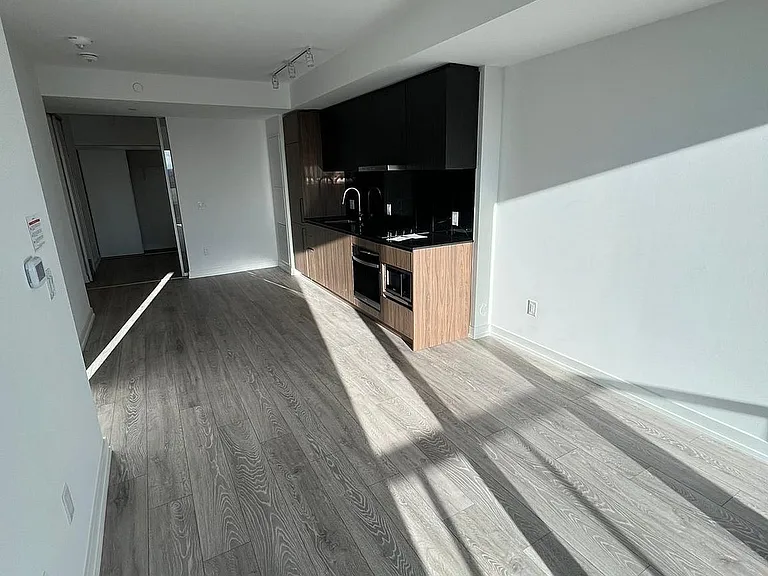 1100 Sheppard Ave W #1115 — Photo 9