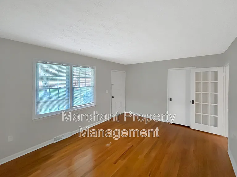 15 Wood Cir — Photo 4