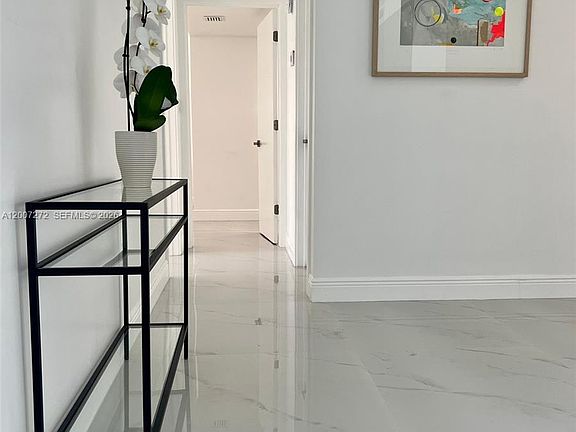 3rd image of 155 Ocean Lane Dr APT 1011