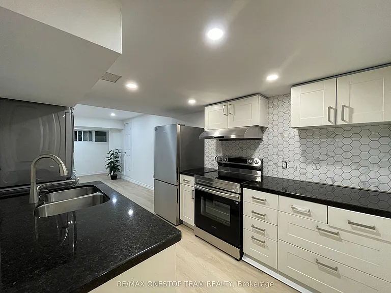 3117 River Rock Path #LOWER — Photo 8