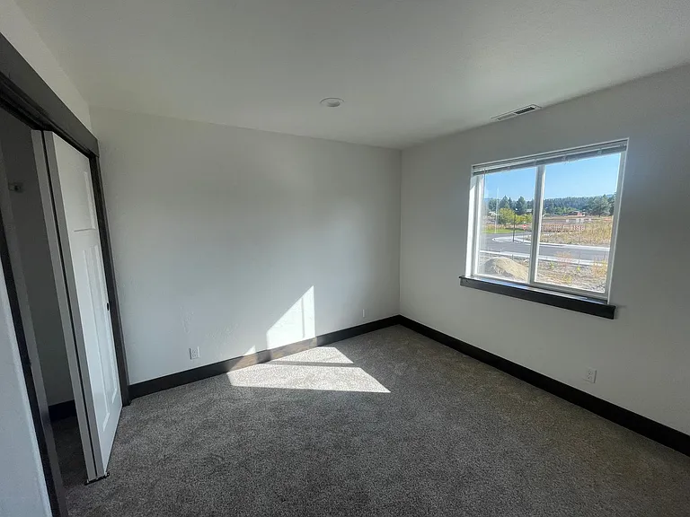 139 E Lobo Loop — Photo 11