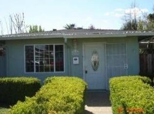 2600 Marlborough Ave, Redwood City, CA 94063