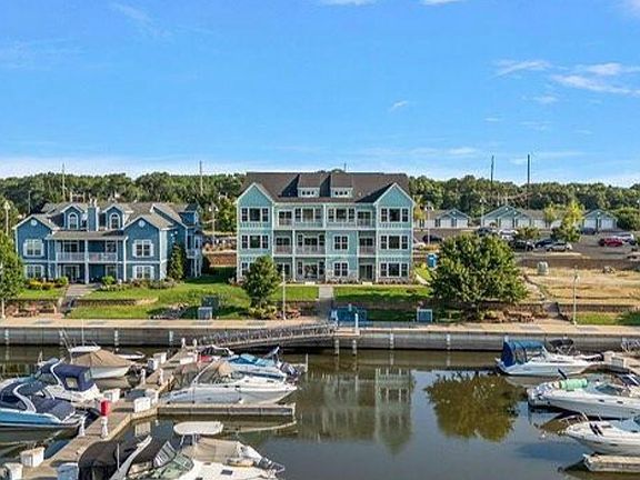 2nd image of 6019 S Dune Harbor Dr #D