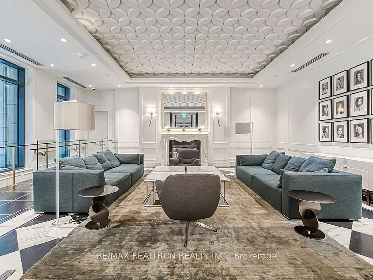 955 Bay St #4101 — Photo 2
