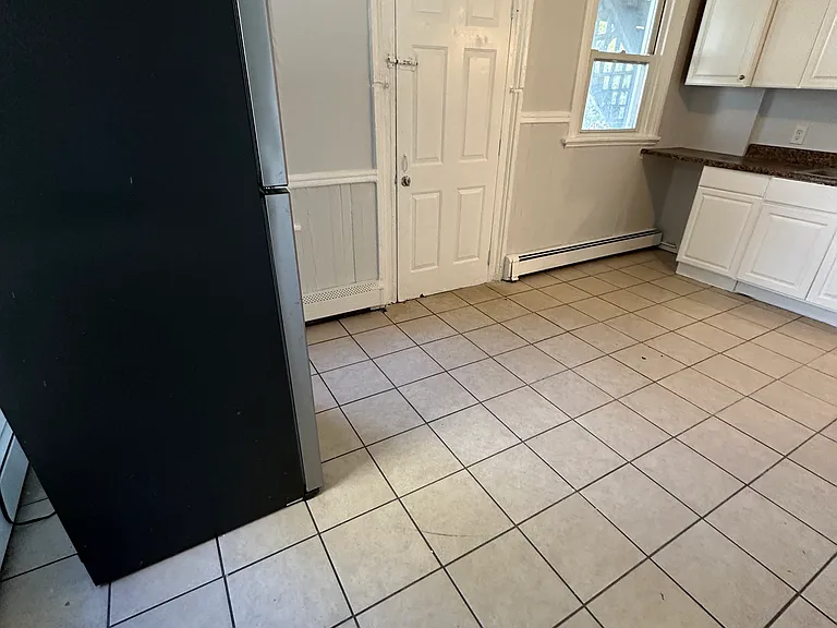 515 Jane St #1L — Photo 15