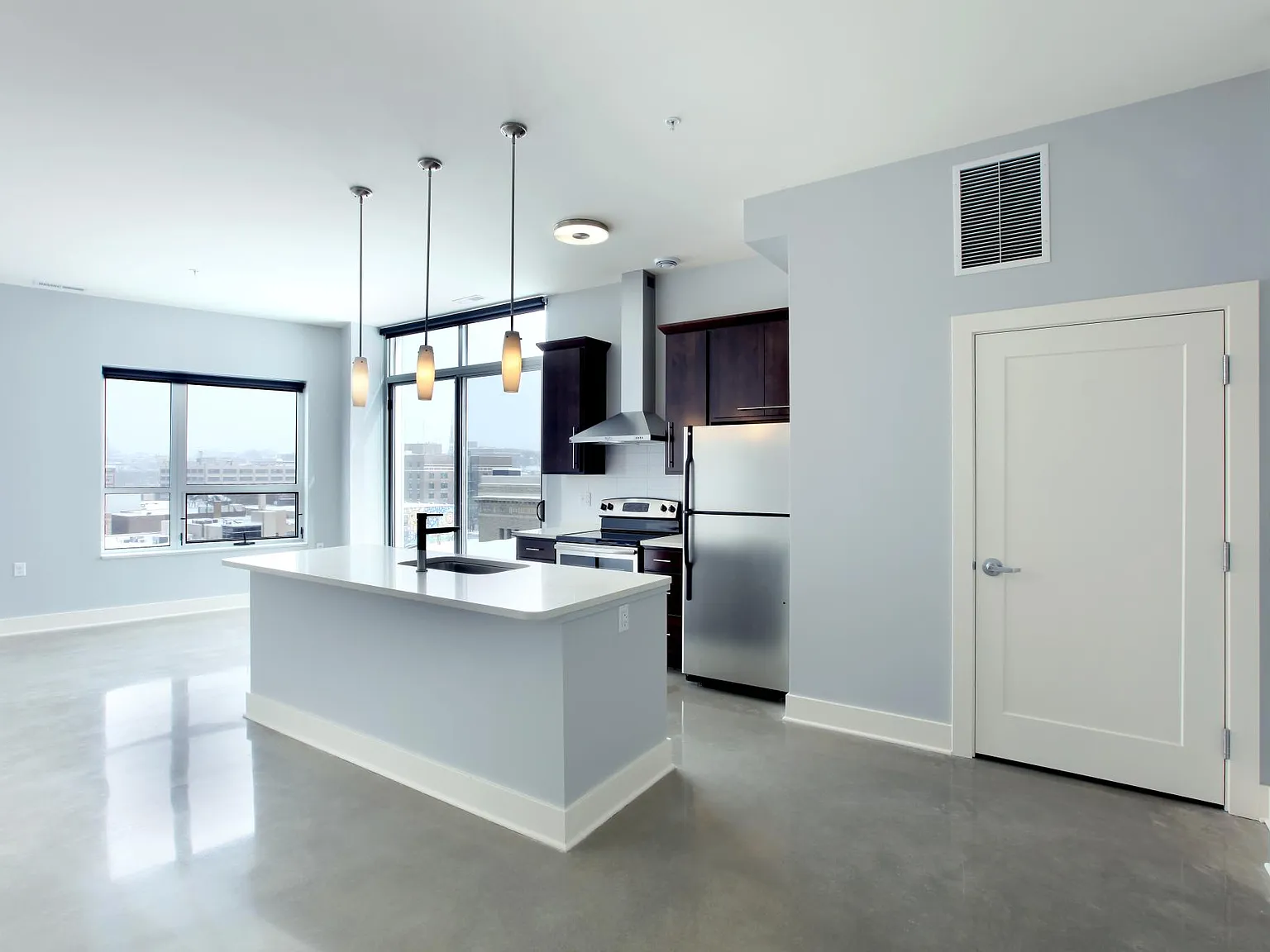 205 South Division Apartments — Photo 1