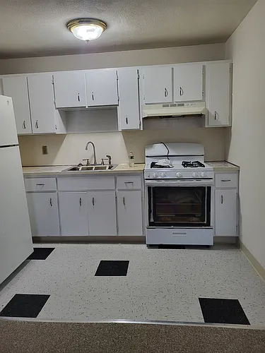947 River St #3 Photo 1