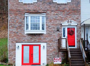 143 Geronimo Dr, Saint Albans, WV 25177