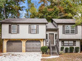 2676 Lantern Trl, Lithia Springs, GA 30122