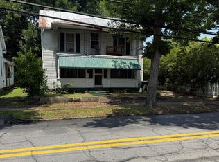 215 E Church St, Edenton, NC 27932
