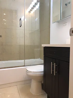 Rented by REAL New York | media 20