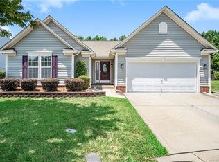 2022 Holly Villa Cir, Indian Trail, NC 28079