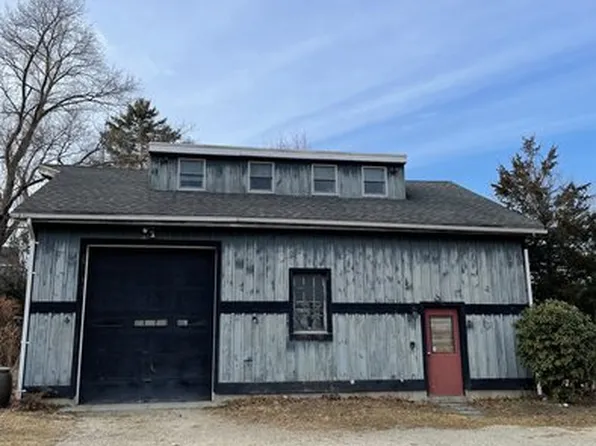 42 Brooks Rd #Gar, Lincoln, MA 01773