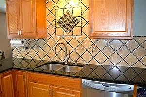 3rd image of 602 Elk Cir