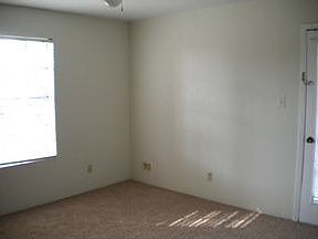 2nd image of 9409 Royalton Dr
