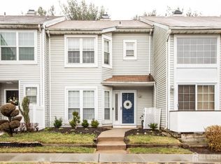 32 Ivy Hill Rd, Parlin, NJ 08859