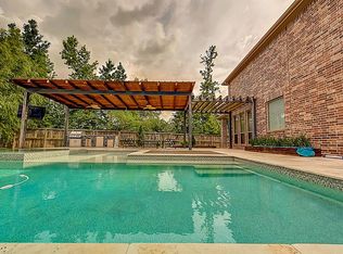 115 W Crystal Canyon Ct, The Woodlands, TX 77389