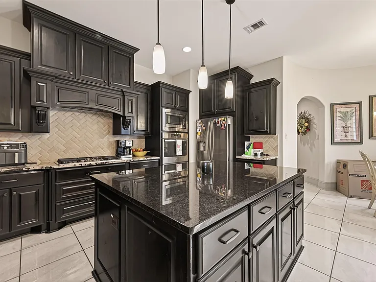 2515 Avon Gate Ct — Photo 15
