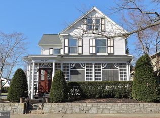 28 Poplar St, Mount Joy, PA 17552