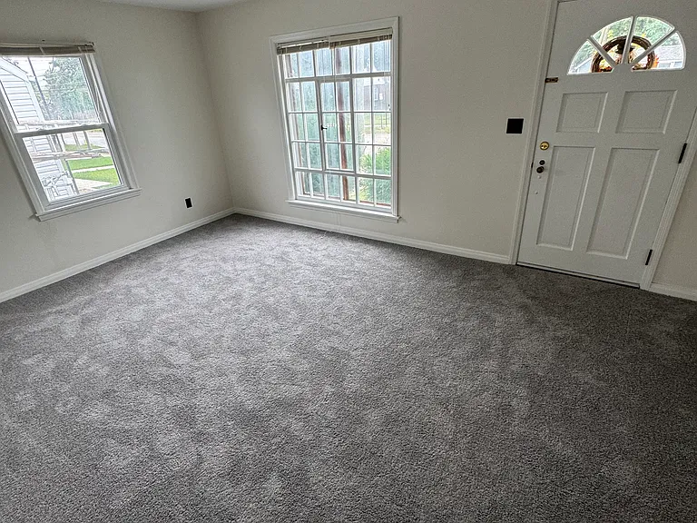 1701 Brown St — Photo 2