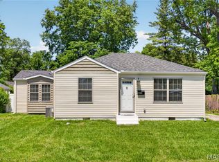 115 Rainbow Dr, Collinsville, IL 62234