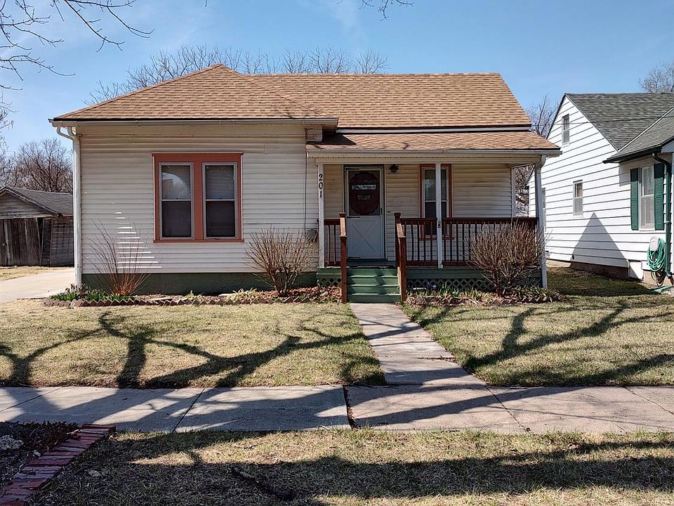 1st image of 201 S Cedar St