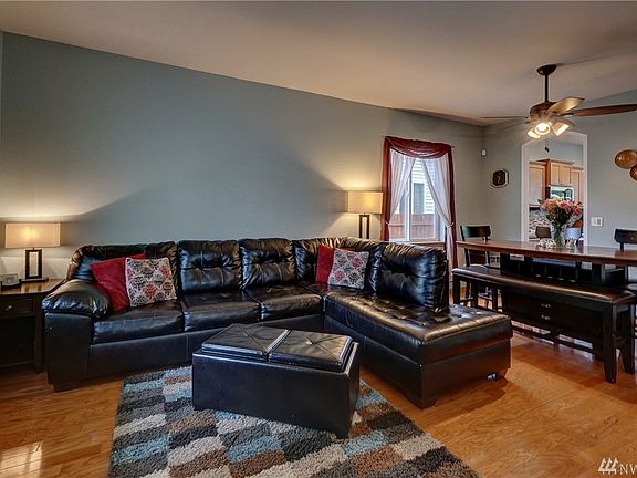 3rd image of 15751 Yelm Terra Way SE